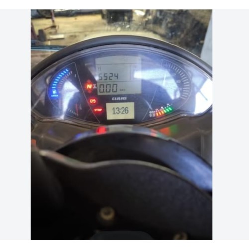 Tractor Claas - Axion 830