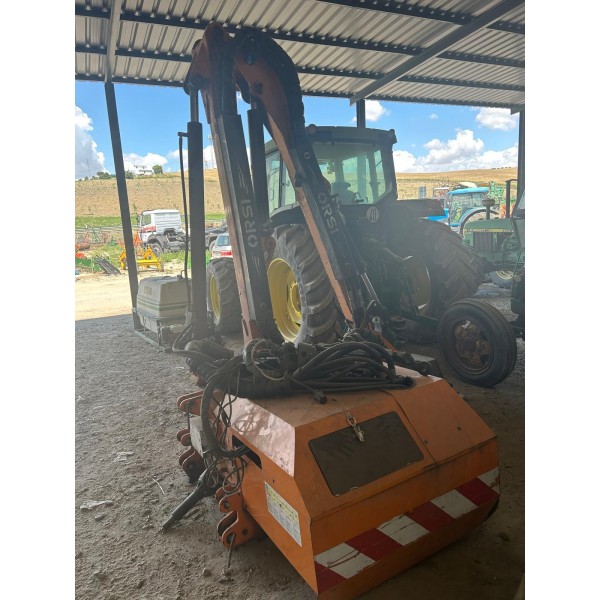 TRITURADORA DE BRAZO 2