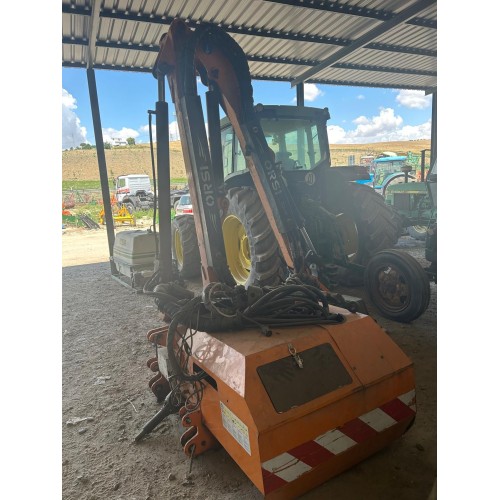 TRITURADORA DE BRAZO