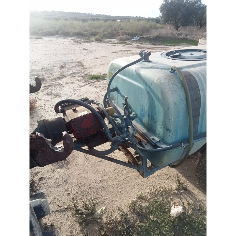 Cuba agrícola arrastrada 600L